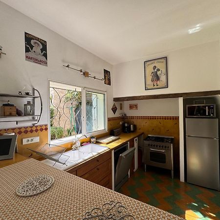 La Boissetane, Maison Provencale Avec Piscine Et Jardin, Au Pied Du Luberon Saint-Martin-de-Castillon Ngoại thất bức ảnh