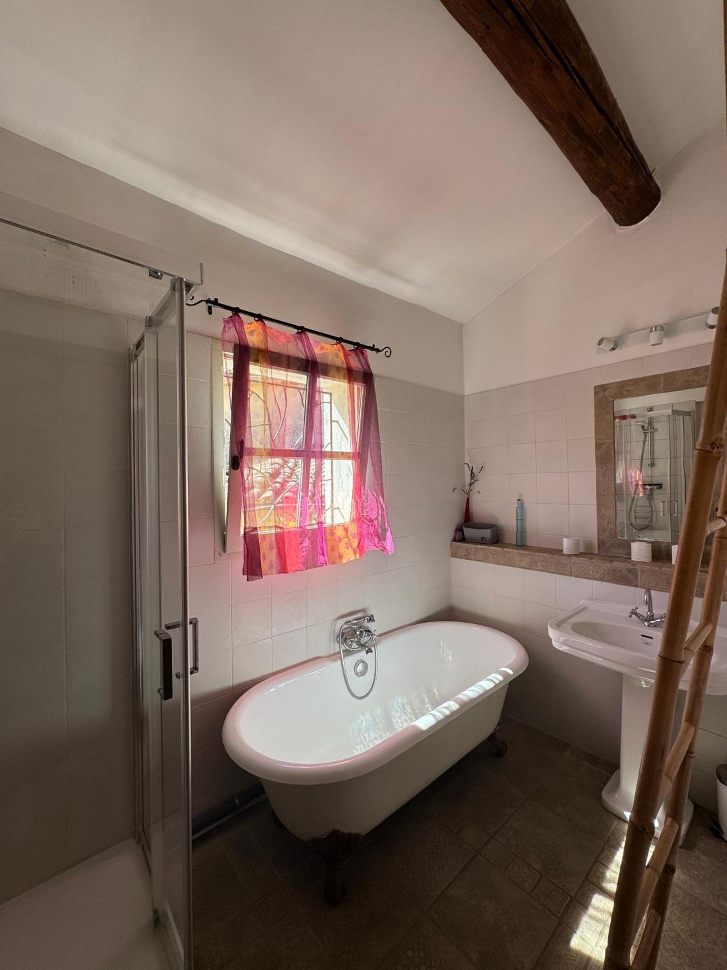 La Boissetane, Maison Provencale Avec Piscine Et Jardin, Au Pied Du Luberon Saint-Martin-de-Castillon Ngoại thất bức ảnh